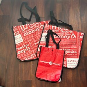 3 Lululemon shopper totes bags